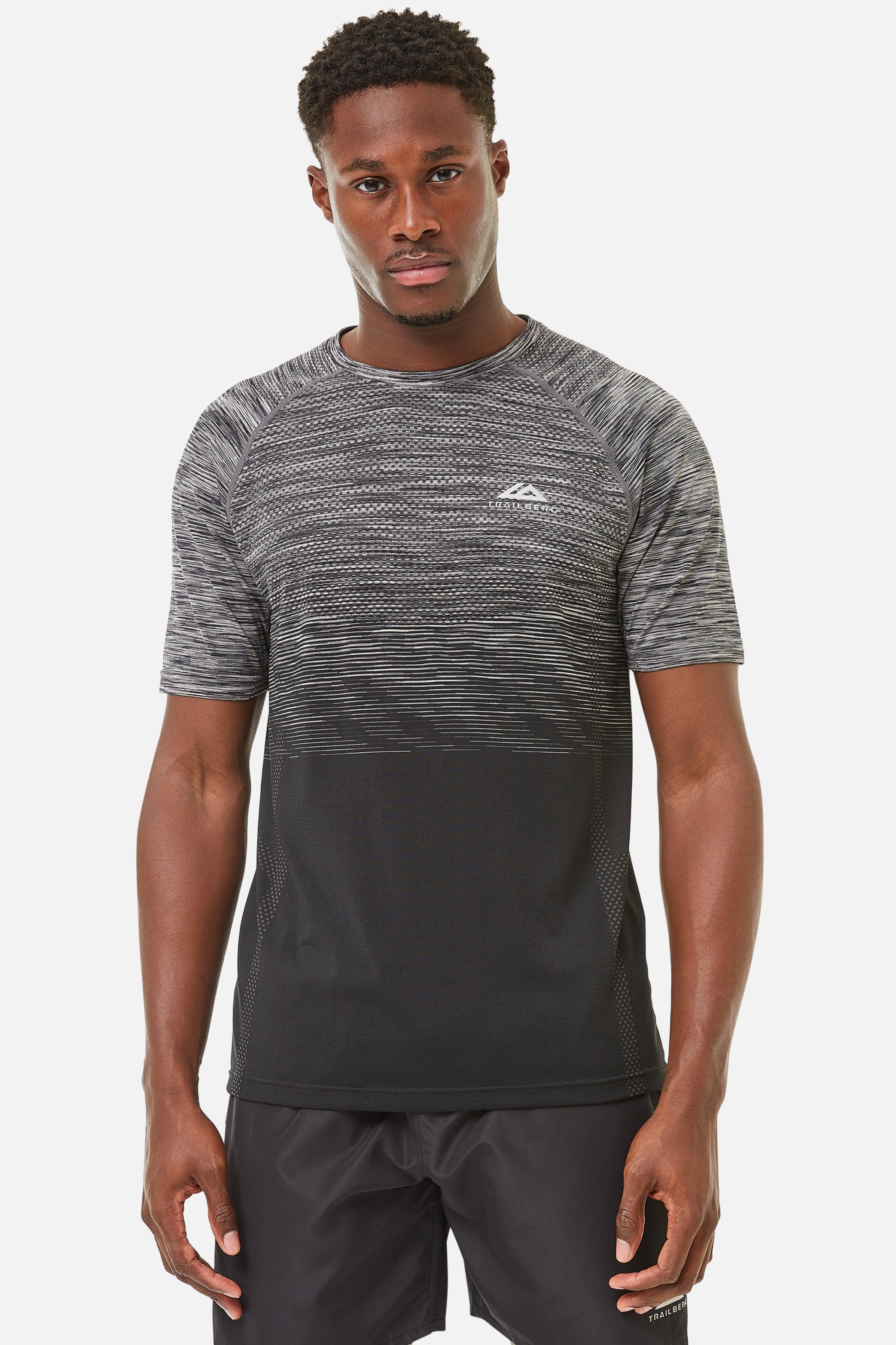 Summit Seamless Tee - Black/Grey