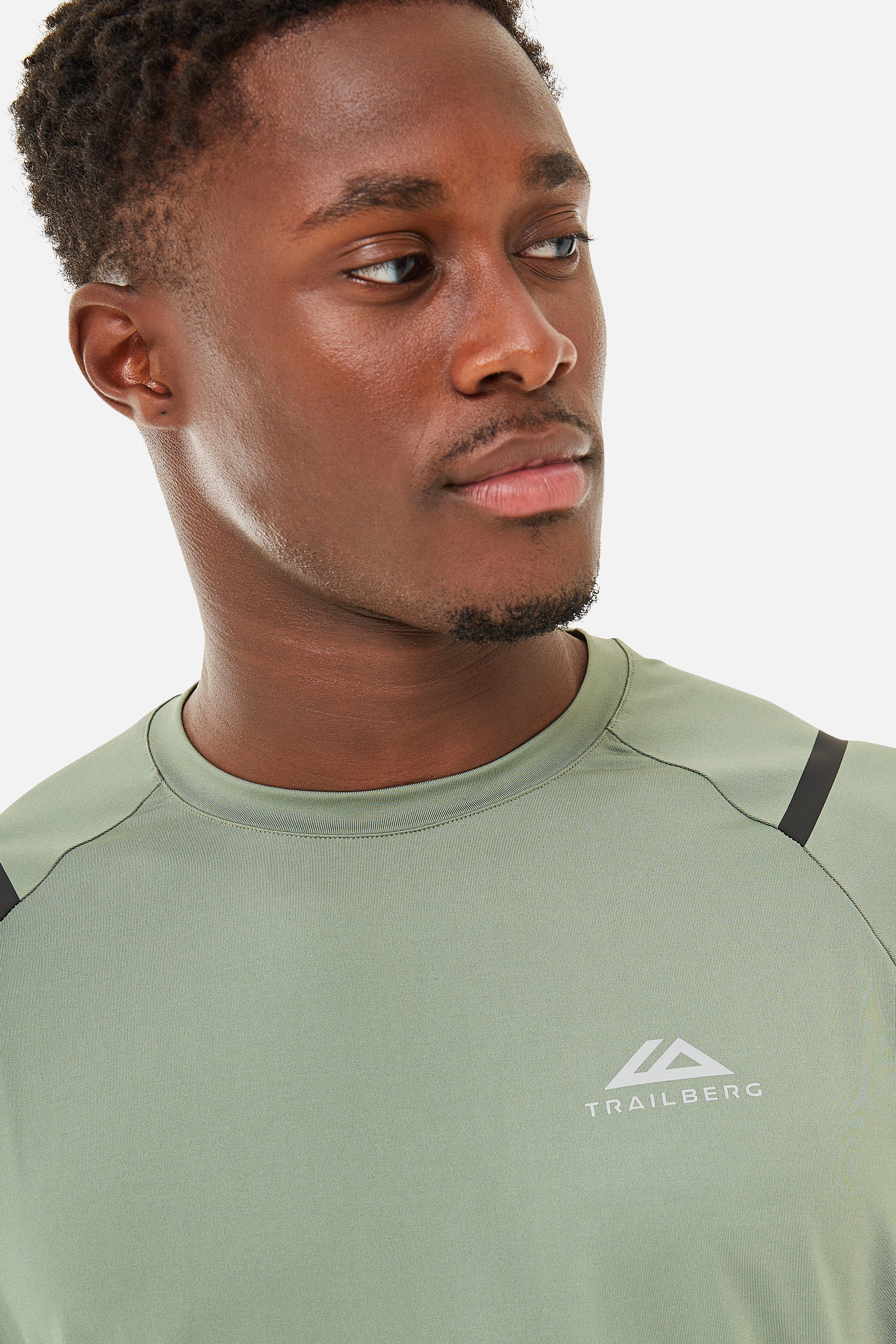 TECH TEE - SAGE GREEN