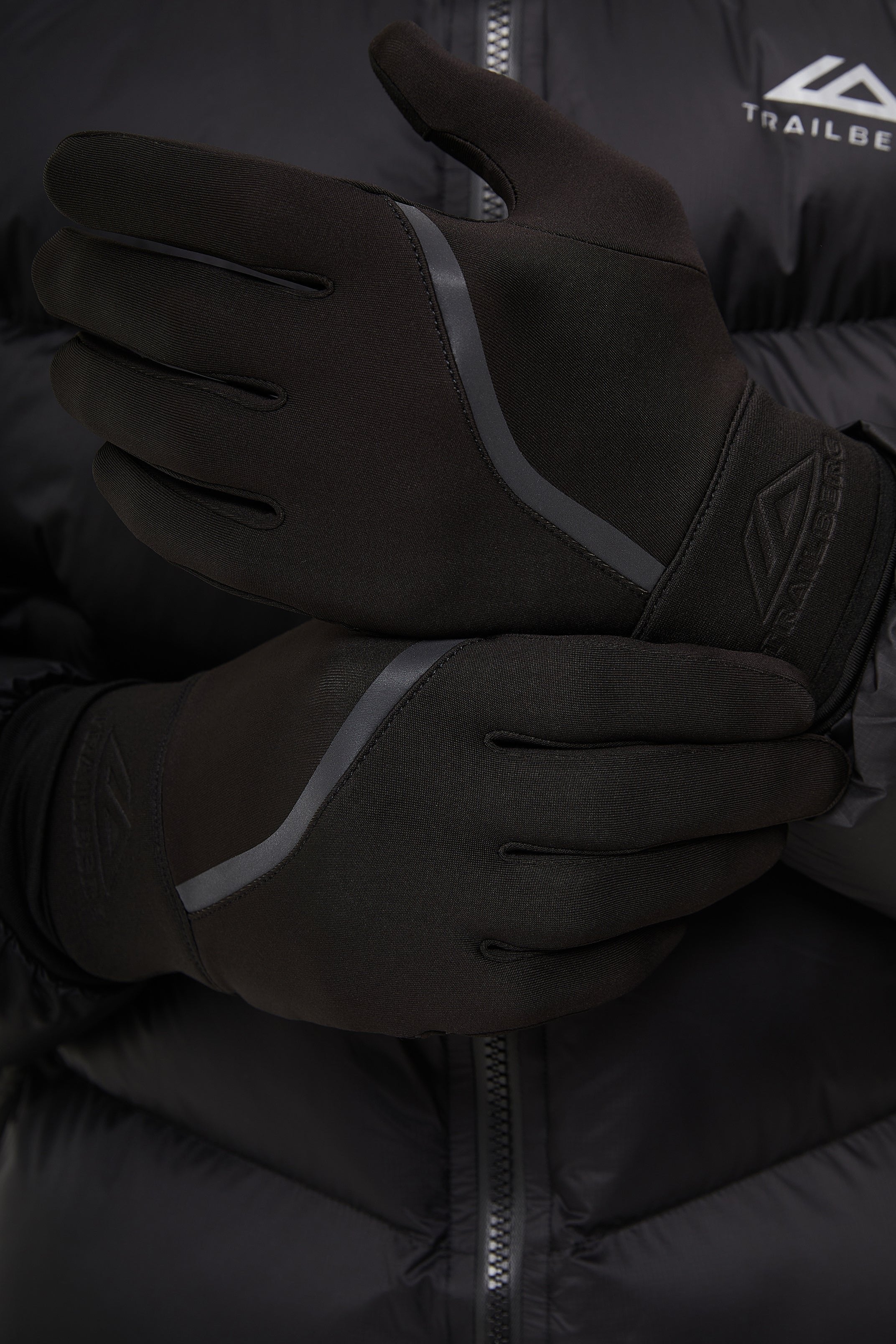 TOPOGRAPHY GLOVES