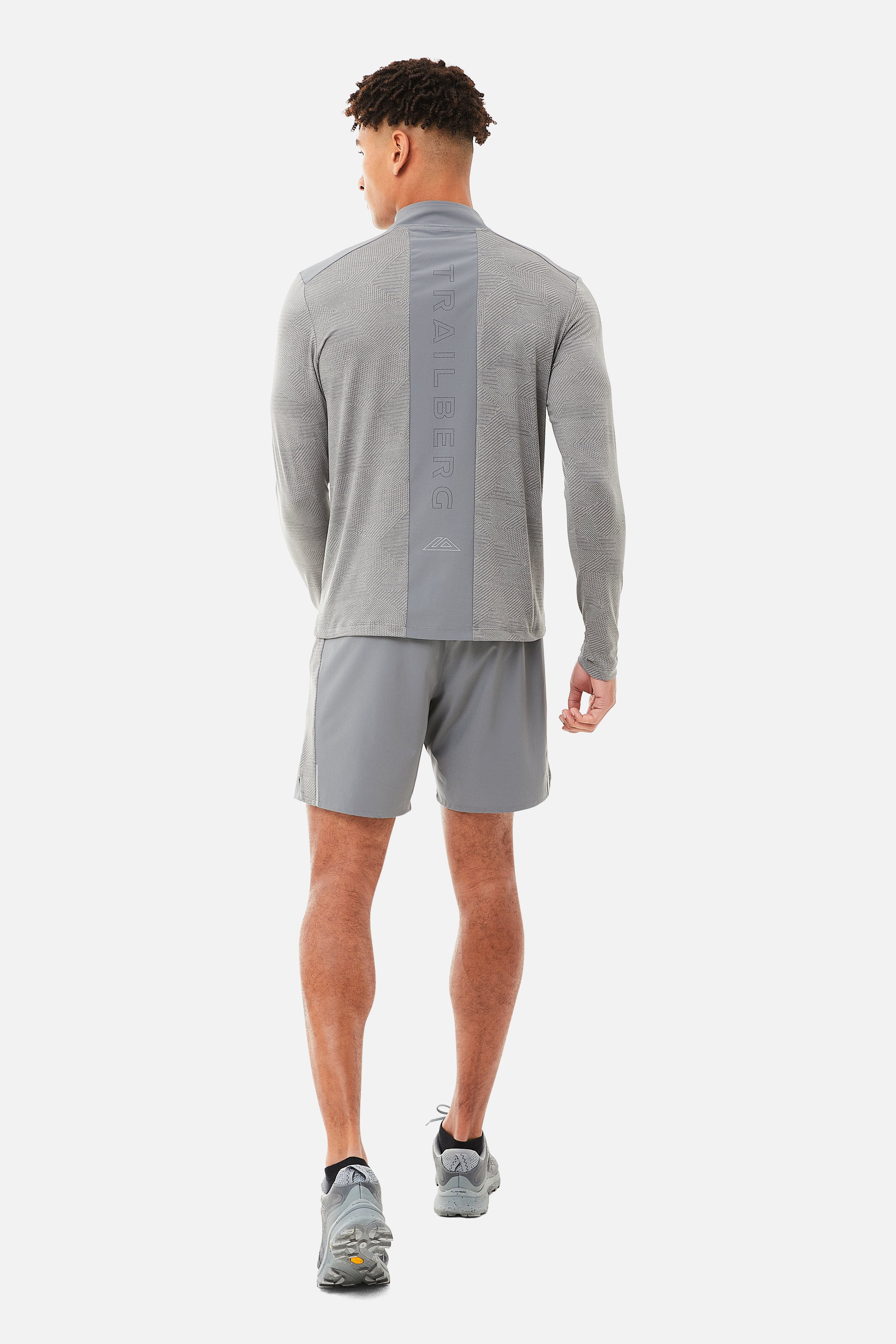 DIMENSION QUARTER ZIP - GREY