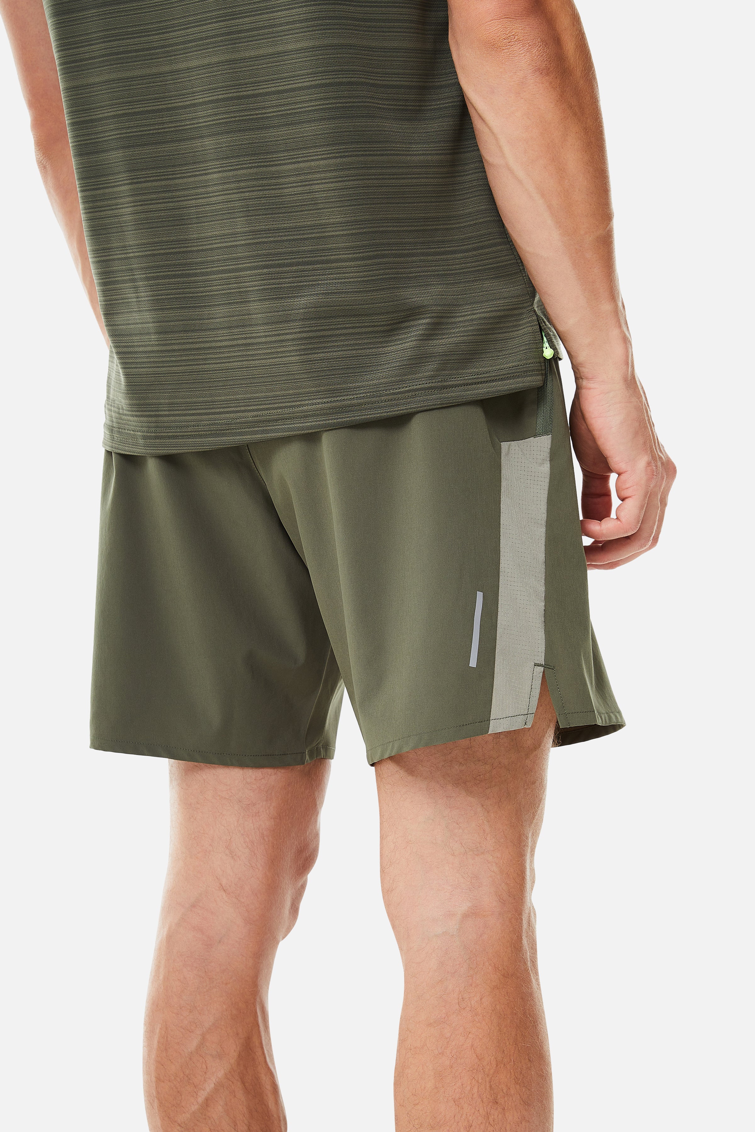 AW24 TRIATHLON SHORT - KHAKI