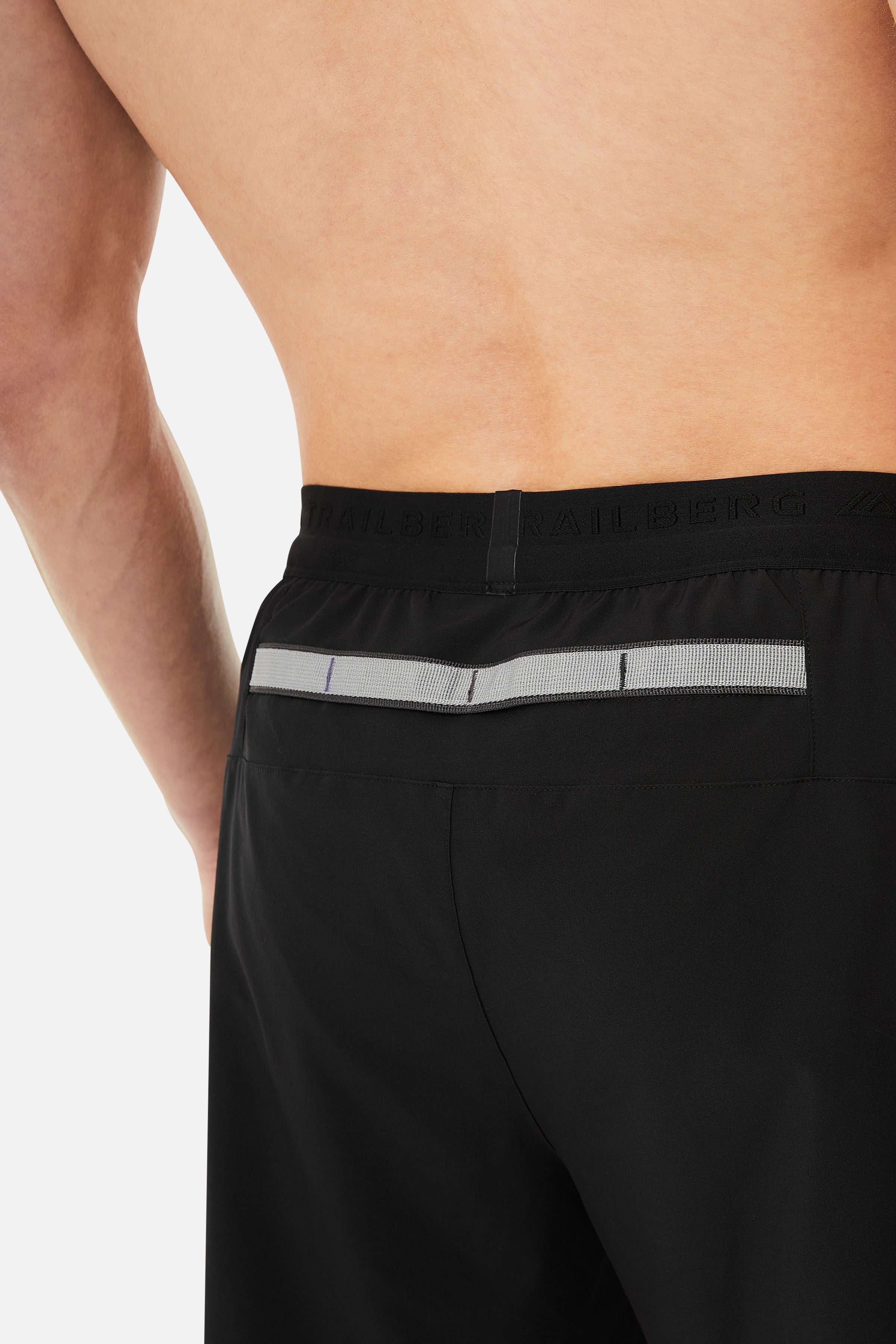 SS25 Triathlon Short - Black/Iron Grey